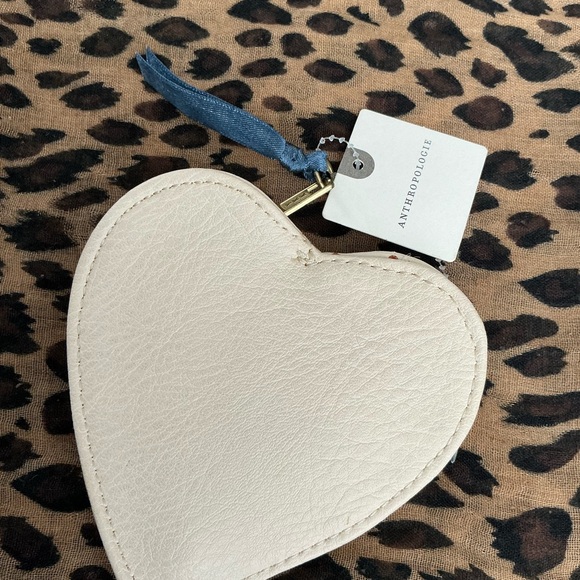 Anthropologie Cream and Red Coin Purse - Picture 5 of 5